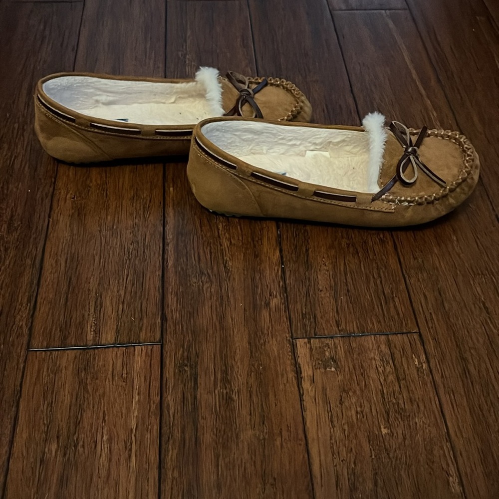 Arizona Memory Foam Slipper Shoe - Picture 4 of 7